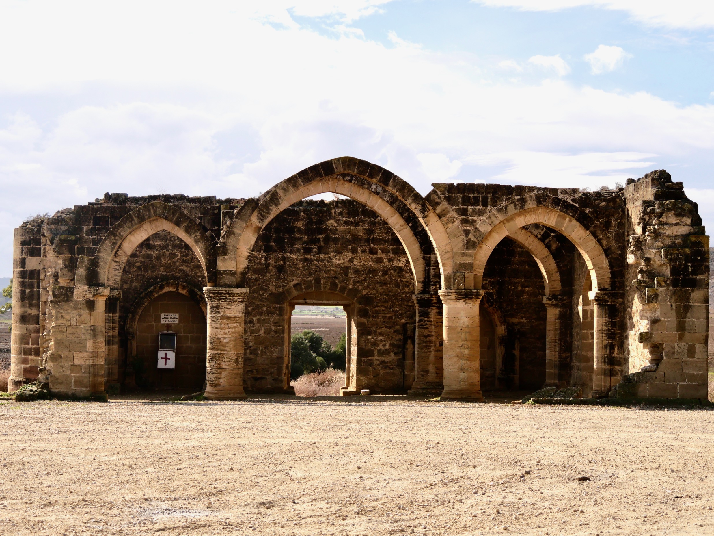 agios sozomenos verlaten dorp cyprus